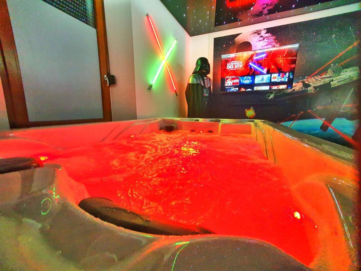 Galaxy Spa-4 Pers-jacuzzi-insolite-parking-jardin-clim-colmar * Holtzwihr